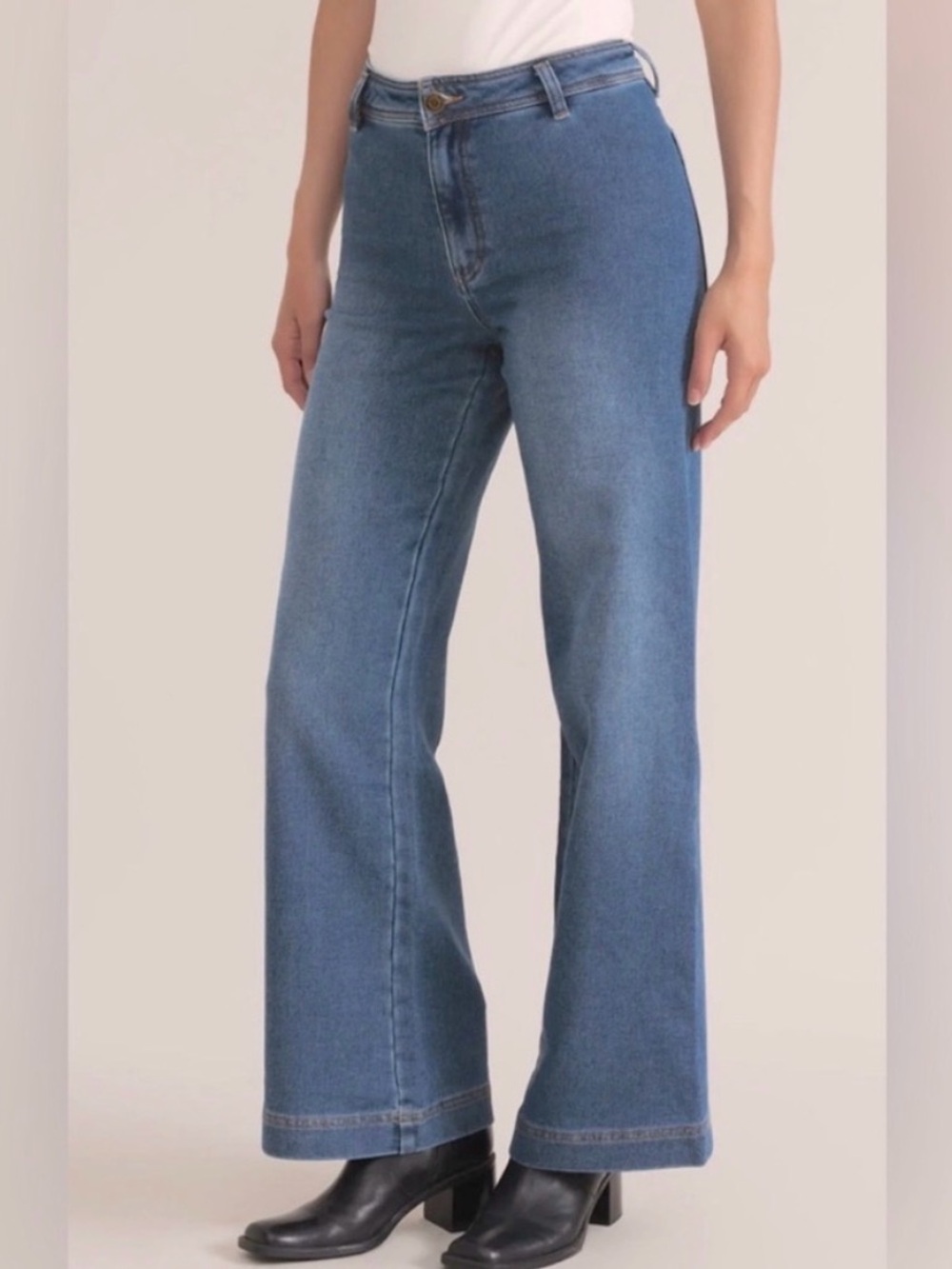 Z supply premium heavyweight Rilynn Denim Vintage Indigo color wide leg jeans